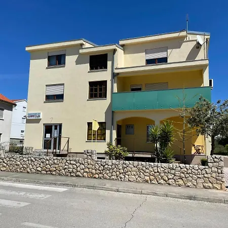 Apartman Roko Holiday home